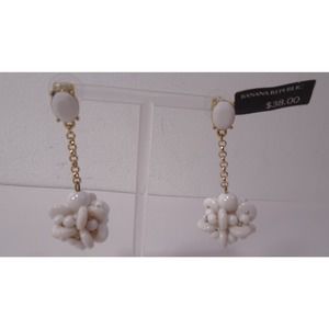 Banana Republic Women's Shiny Resin Bead Cluster Drop Earrings NWT 38